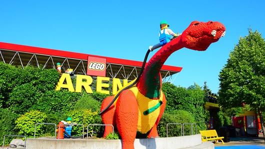 Pachete cu avion la Legoland